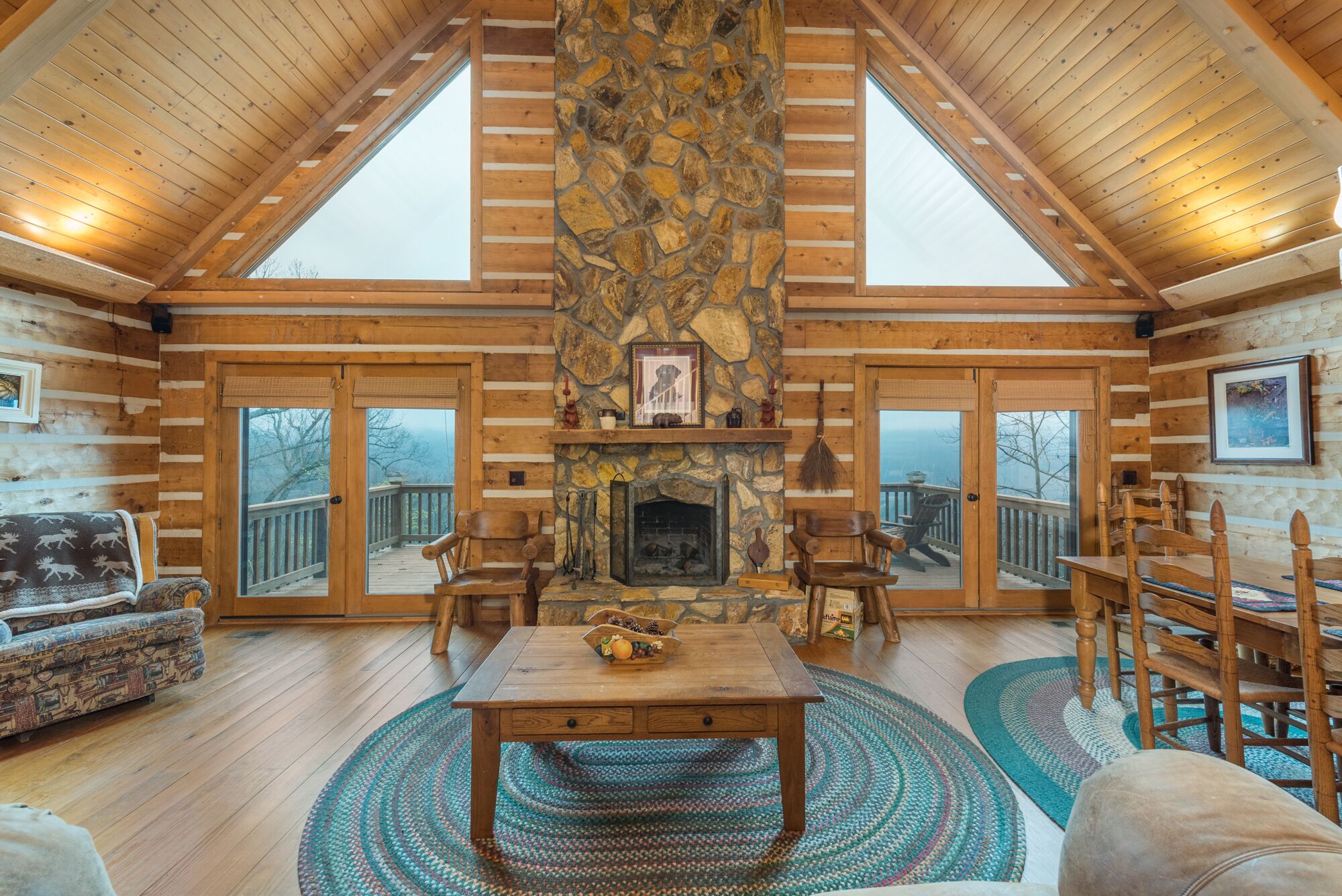 Stairway to Heaven | Private Pet-friendly Cabin & Sweeping Mountain Views!