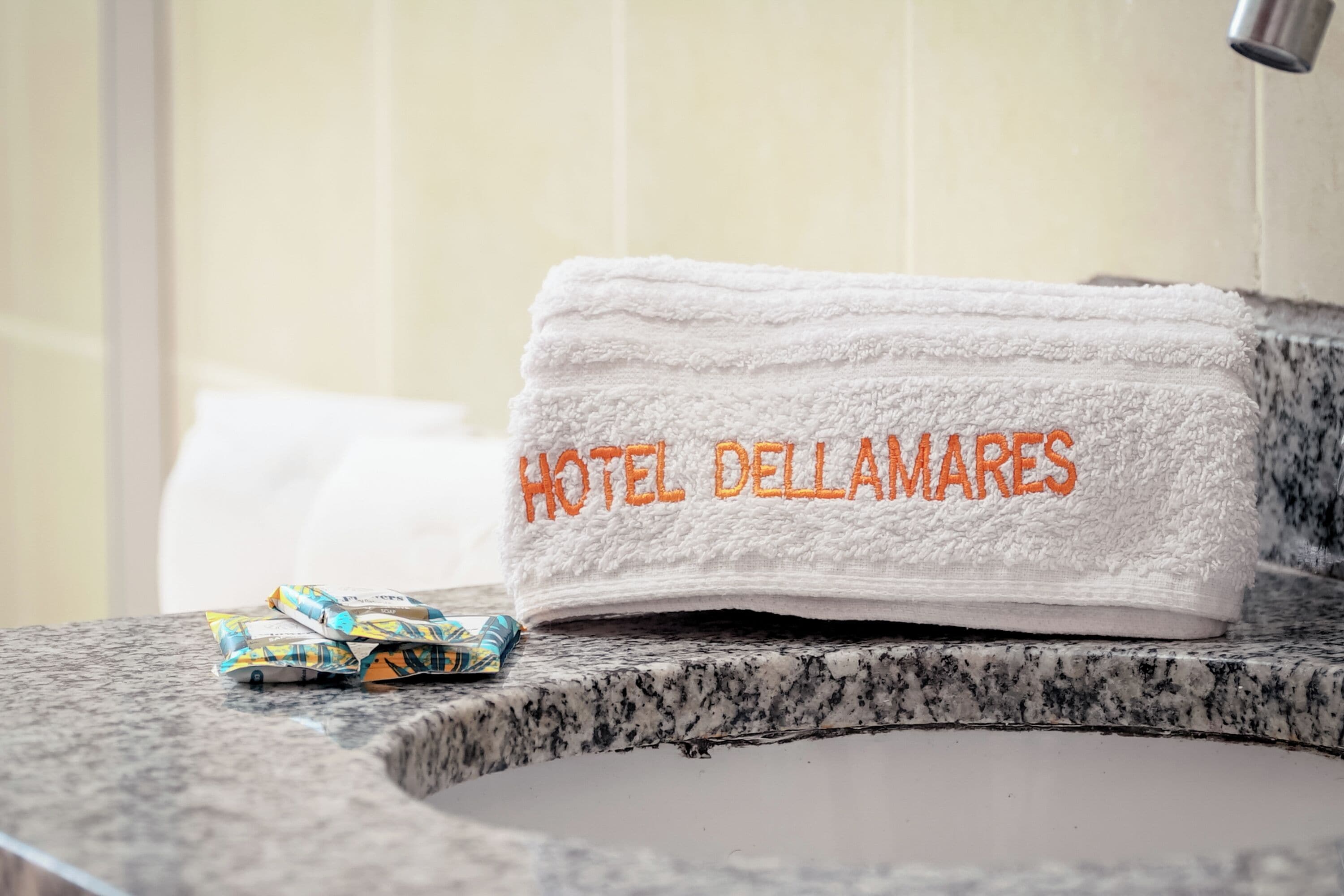 Photo - Hotel Dellamares