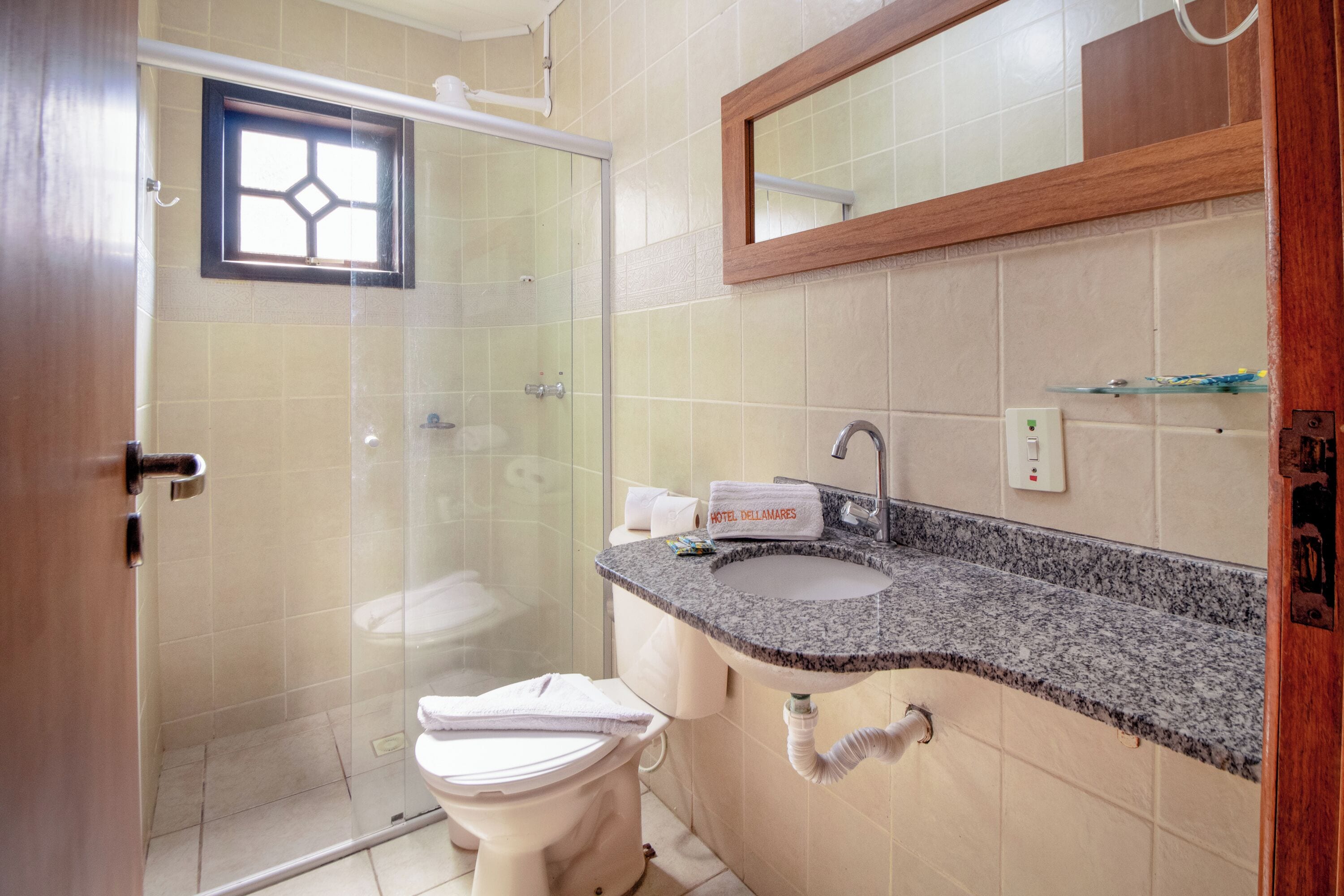 Photo - Hotel Dellamares