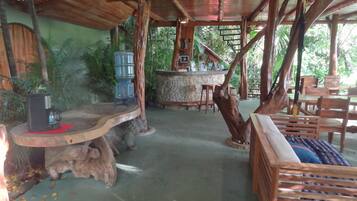 Enceinte de lâhĂ©bergement