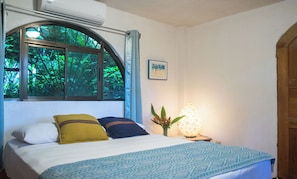 1 chambre, coffres-forts dans les chambres, Wi-Fi gratuit, draps fournis