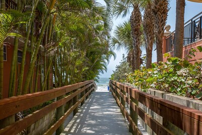 Great Value! Steps to Beach - Large Patio Area ~ Heated Pool ~ Free Parking - Ground Floor Condo
