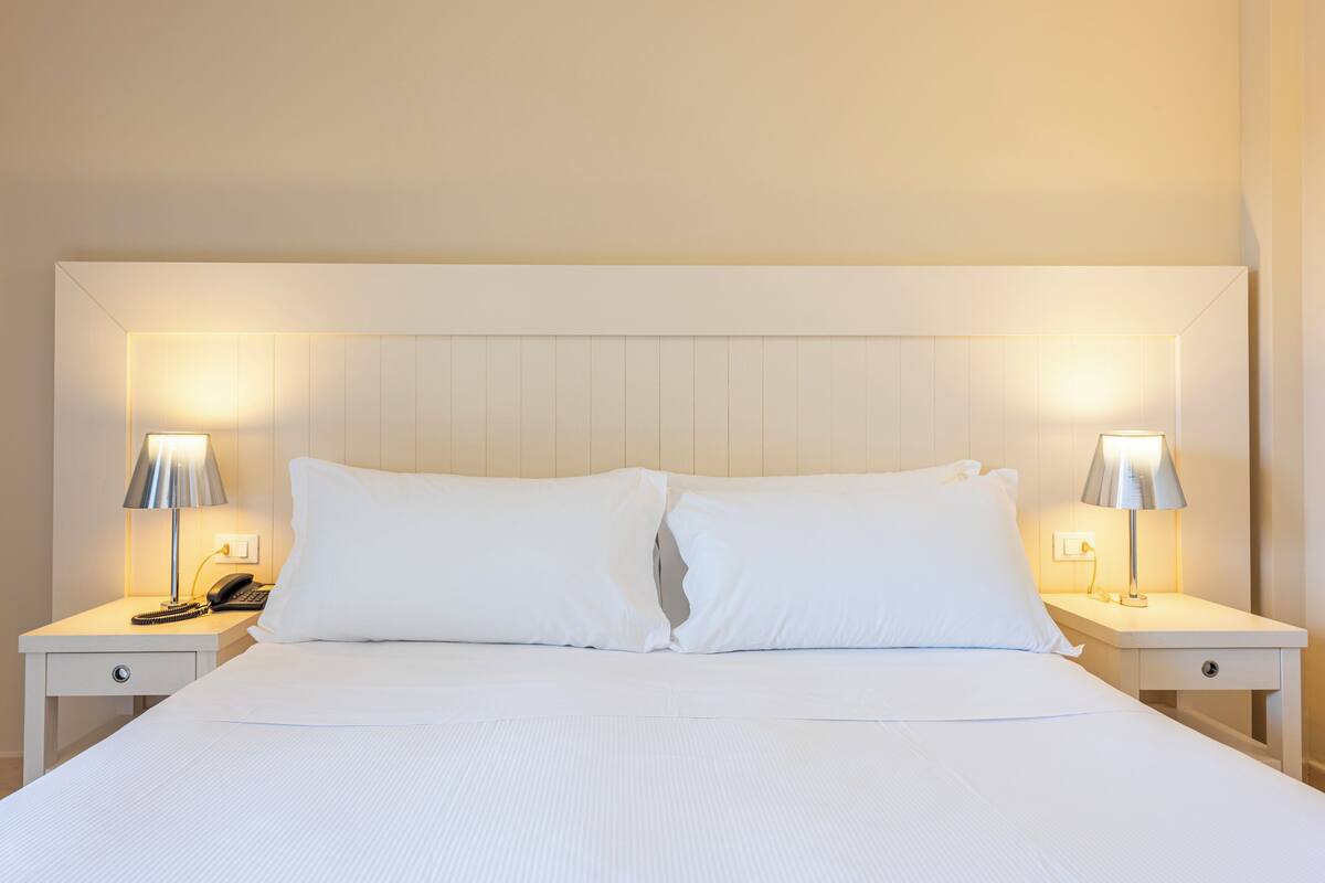 1 bedroom, minibar, in-room safe, desk