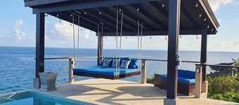 West Bay Suite  (King Suite)