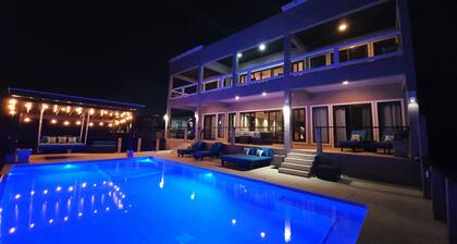 West End Suite (King Suite)