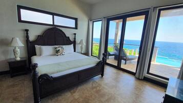 1 bedroom, in-room safe, iron/ironing board, WiFi