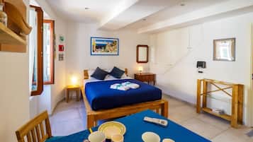 1 Schlafzimmer, Reisekinderbett, kostenloses WLAN, Bettwäsche