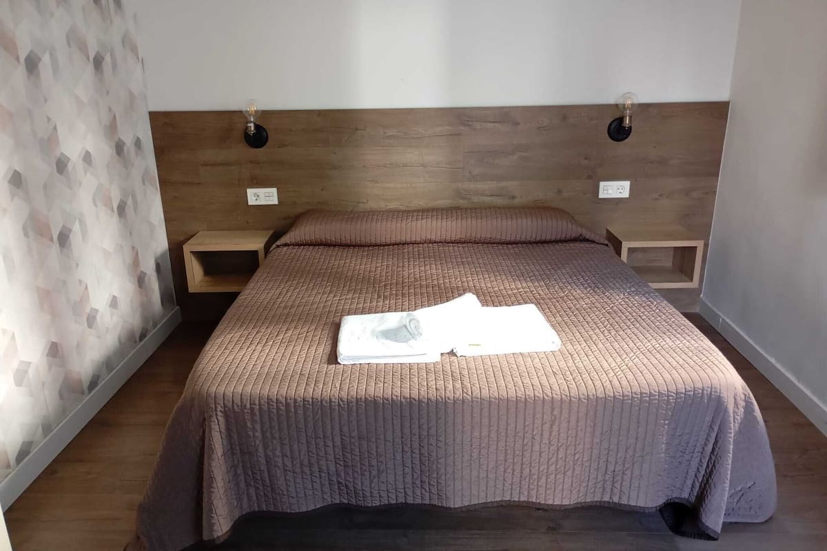 Basic Double Room | Desk, free WiFi