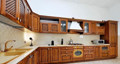 Prince Umberto Street 28