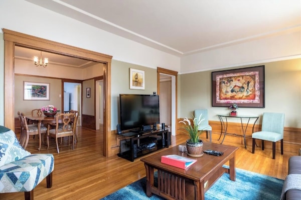 1,400 sf flat near Presidio: old world charm with modern comfort and amenities