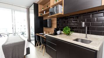 Comfort Studio (352978) | Private kitchen | Fridge, microwave, coffee/tea maker, toaster