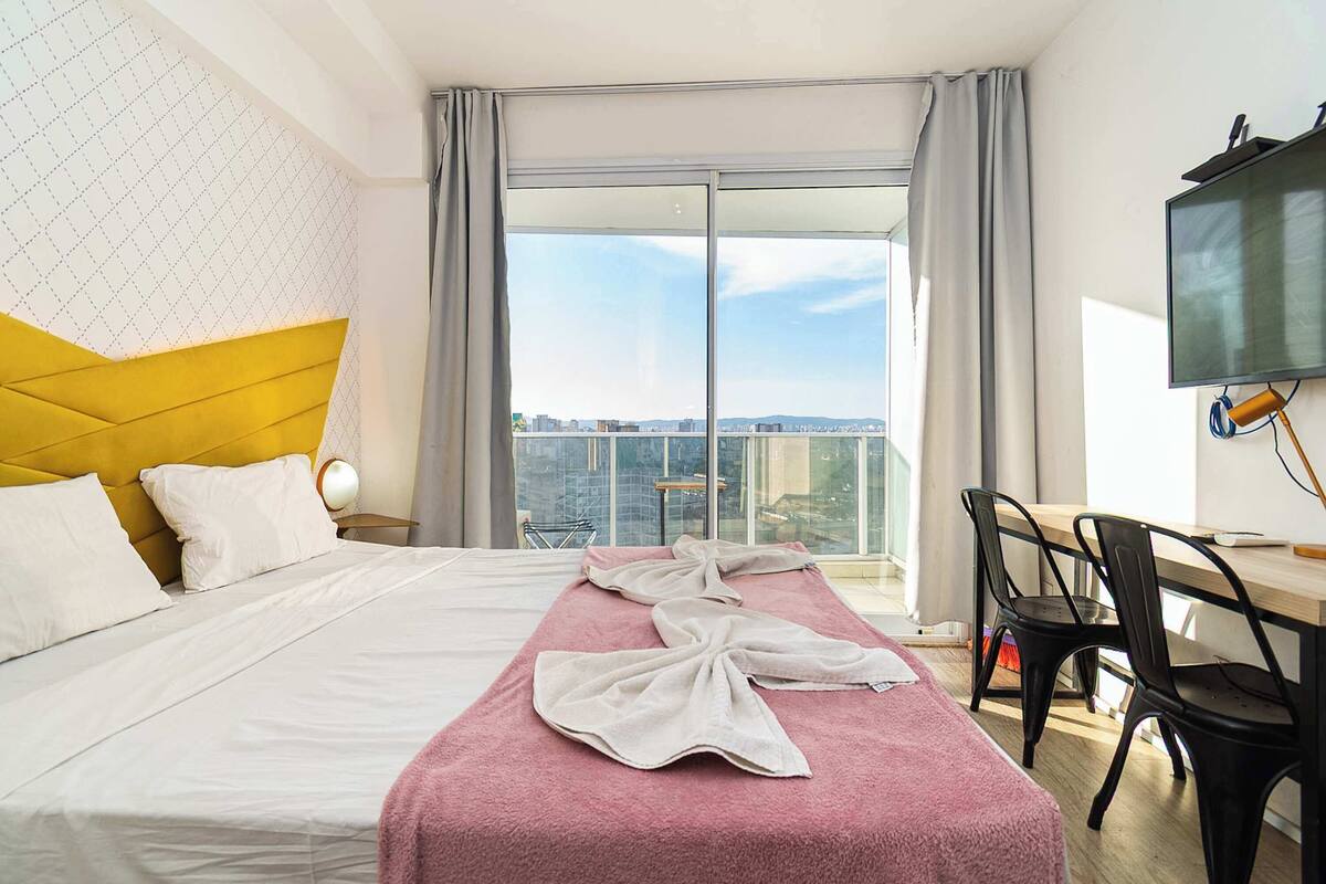 Superior Apartment, 1 Double Bed | Premium bedding, desk, laptop workspace, blackout drapes
