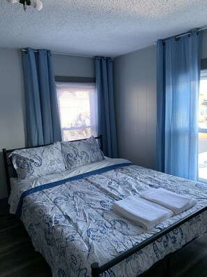 Habitació econòmica | 1 dormitori, escriptori i espai de treball apte per a portàtils 