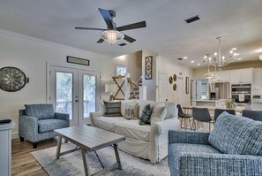 House, 4 Bedrooms | Living room - Beach Baby by Five Star Properties (Santa Rosa Beach)
