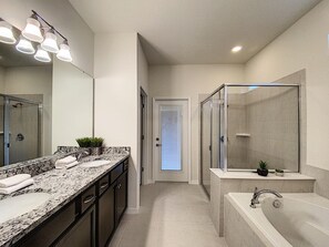 House, 6 Bedrooms | Bathroom | Towels - Dubai Villa by Florida Spirit (Kissimmee)