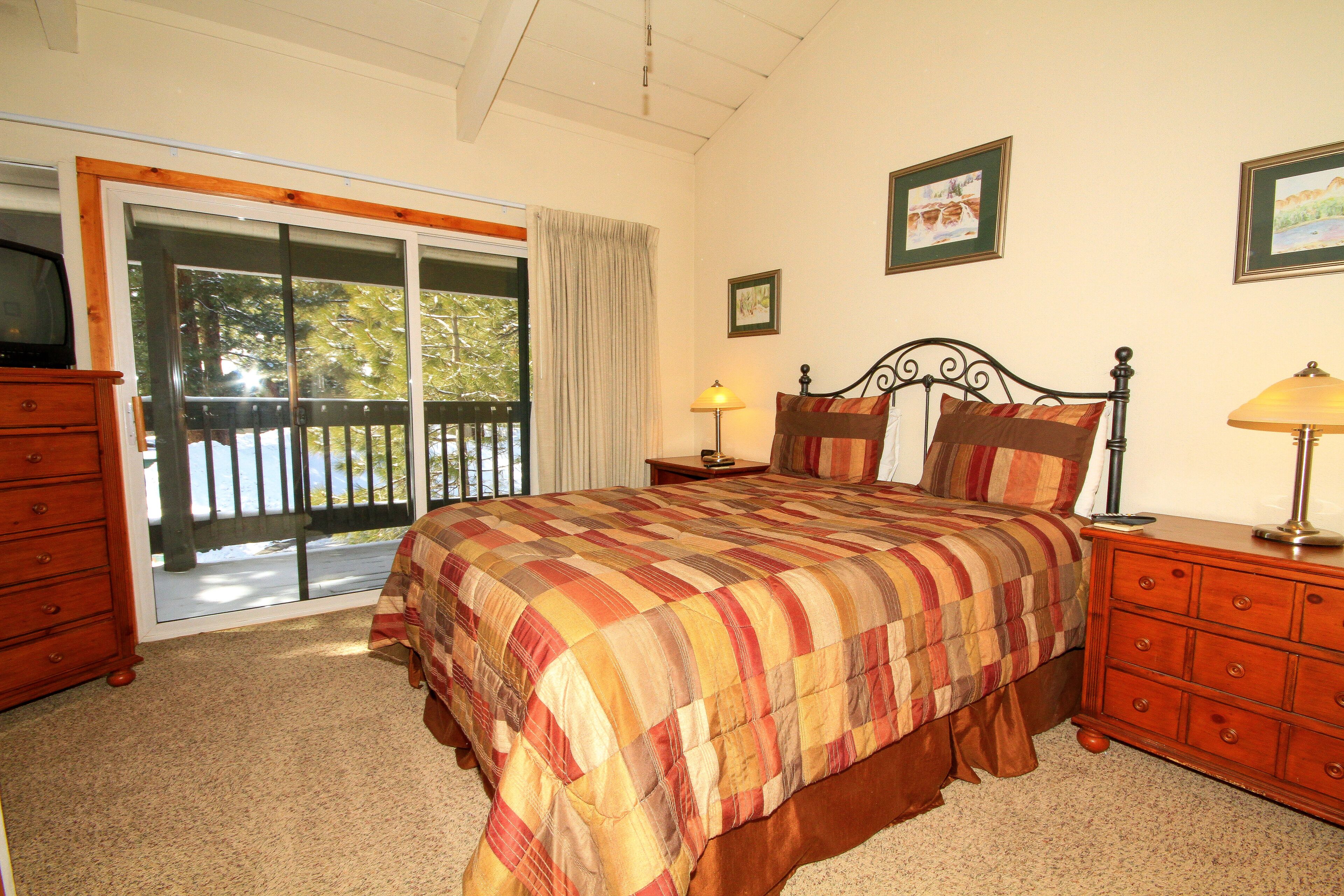 Sierra Park Villas #84