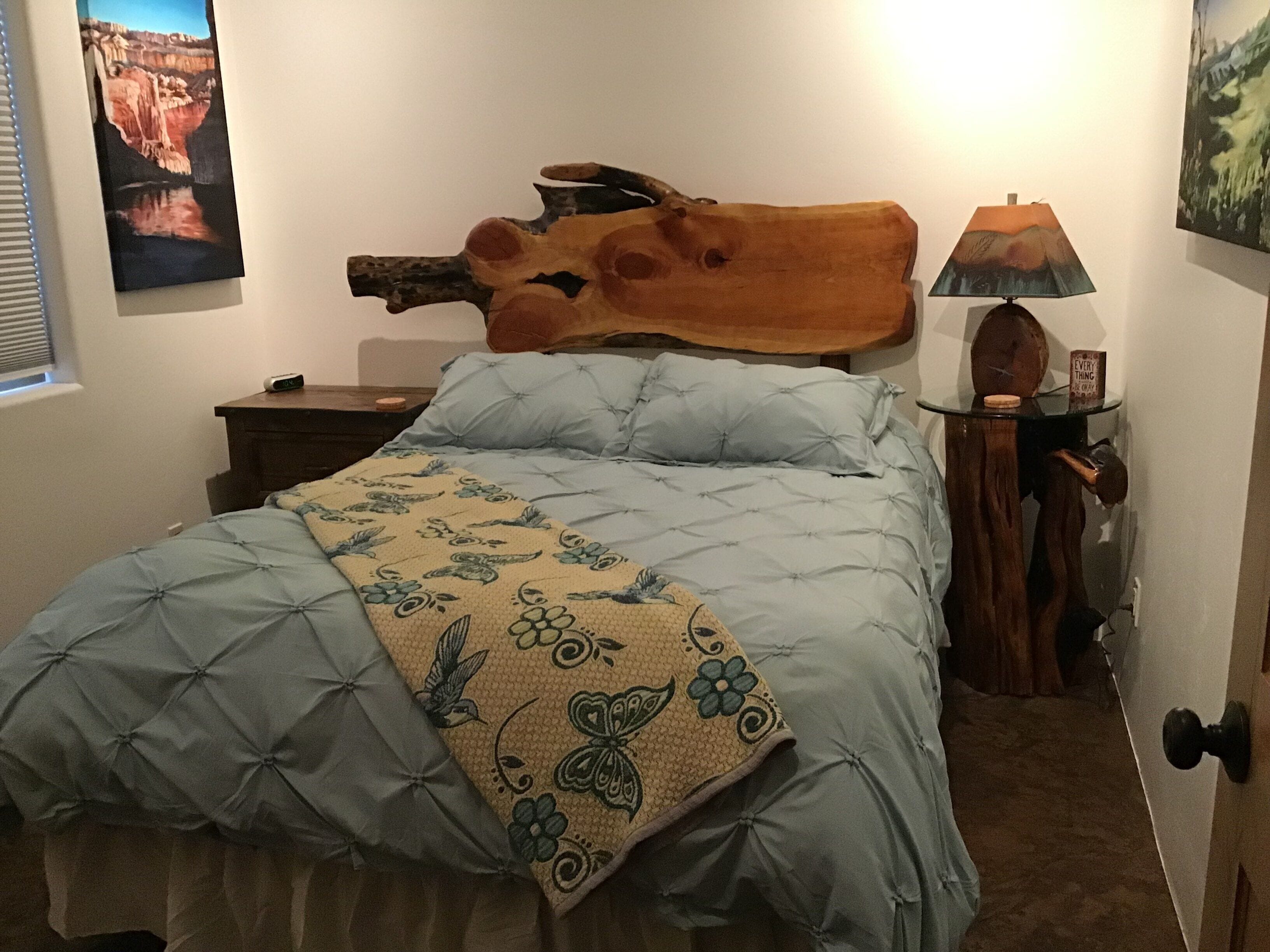 3 bedrooms, iron/ironing board, travel crib, WiFi (free)