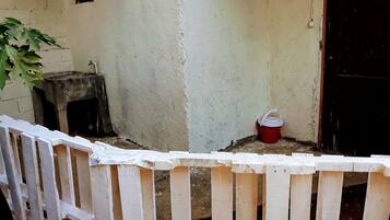 Enceinte de lâhĂ©bergement