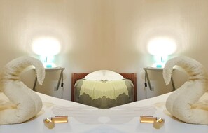 Spa - Opui Twin Room (Uturoa)