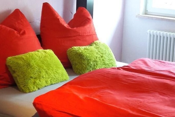 Ferienhaus in unmittelbarer Umgebung der Wellnessoase Bad Füssing-Schlafzimmer