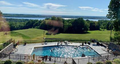 Slope Side Condo-Schuss Mountain-Cedar River Golf Course - Shanty Creek Resorts