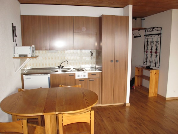 Oven