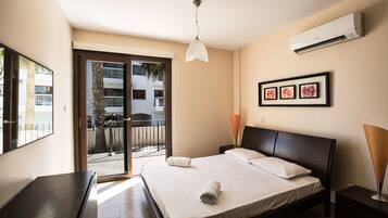 2 bedrooms, in-room safe, iron/ironing board, travel cot