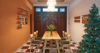 BlaBla Orange 05 - Couple Room