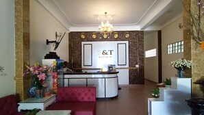 Unclassified image, 2 of 23, button - OYO 894 Phu Tuong Hotel (Xuan Huong - Da Lat)