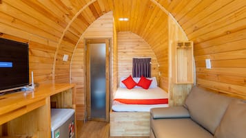 Habitación doble estándar | Minibar, escritorio, wifi gratis y ropa de cama