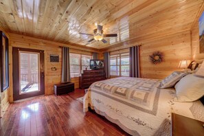 5 Schlafzimmer, Bügeleisen/Bügelbrett, kostenloses WLAN, Bettwäsche