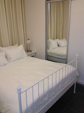 2 Schlafzimmer, Bügeleisen/Bügelbrett, WLAN, Bettwäsche