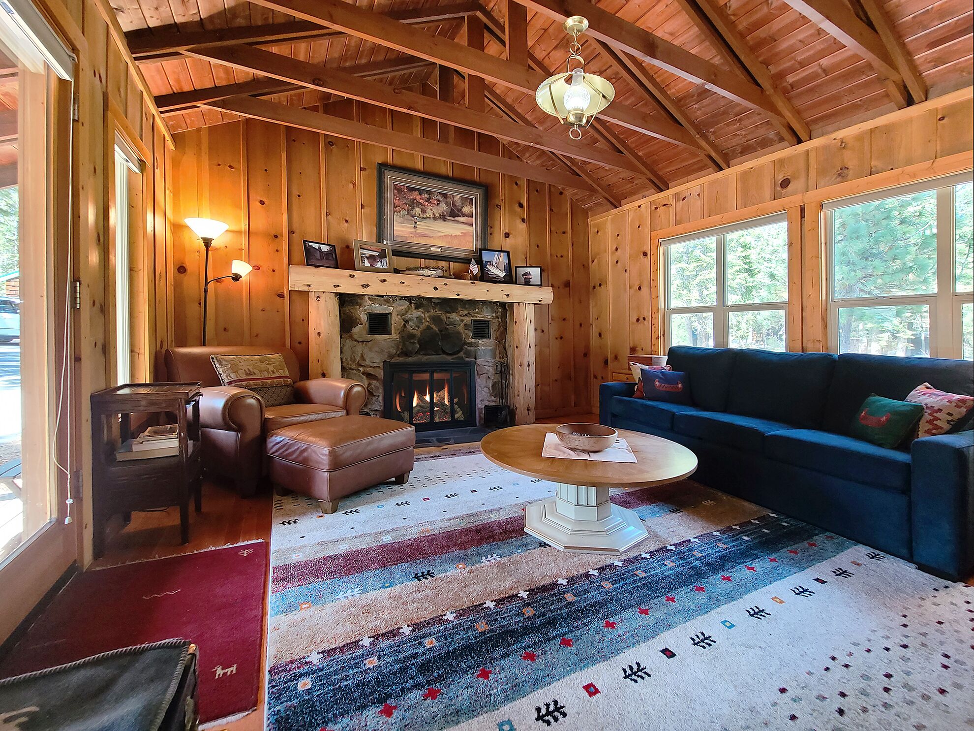 Cabin Fever - 1 bed, 1 bath * fireplace
