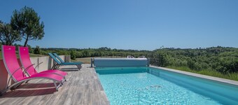 Sauveterre Pool Escape