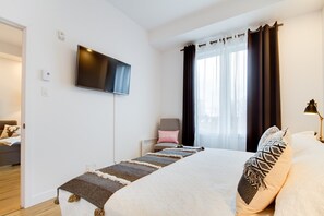 1 chambre, fer et planche à repasser, Wi-Fi, draps fournis