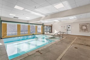 The indoor / outdoor pool at the Lodge - The Lodge at Park City Mountain Two Bedr (Park City)