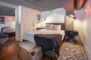 Unclassified image, 5 of 37, button - Sosuite | 3BR Loft w Gym, Lounge, Shared Laundry (Philadelphia)