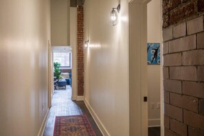Interior - Sosuite | 3BR Loft w Gym, Lounge, Shared Laundry (Philadelphia)