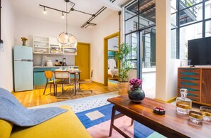 TV, offices