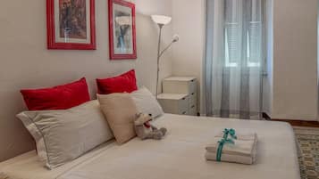 2 chambres, Wi-Fi gratuit, draps fournis