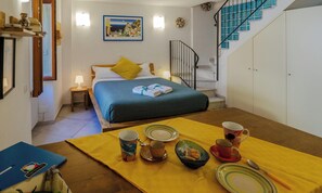 1 bedroom, travel cot, free WiFi, bed sheets - Ventu de Ma Studio #1 with AC (Vernazza)