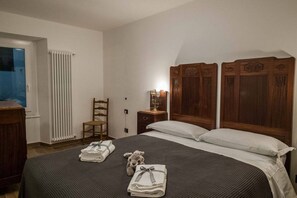 2 Schlafzimmer, Bügeleisen/Bügelbrett, Reisekinderbett, kostenloses WLAN