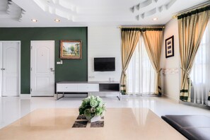 Minibar, Wi-Fi gratuit, draps fournis