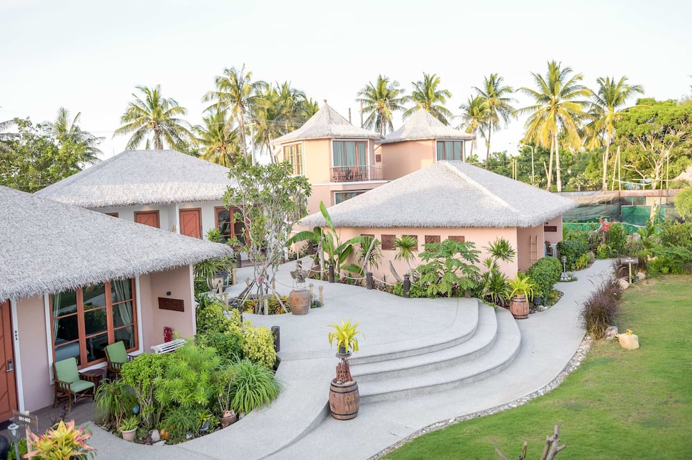 Seaman Resort