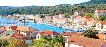 Apartment Jurica, (16111), Sali, hr