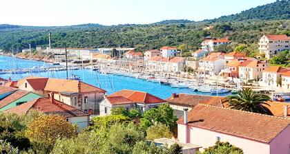 Appartement Jurica, (16111), Sali, Croatia