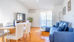 Unclassified image, 2 of 29, button - Apartment Jurica, (16111), Sali, hr (Sali)