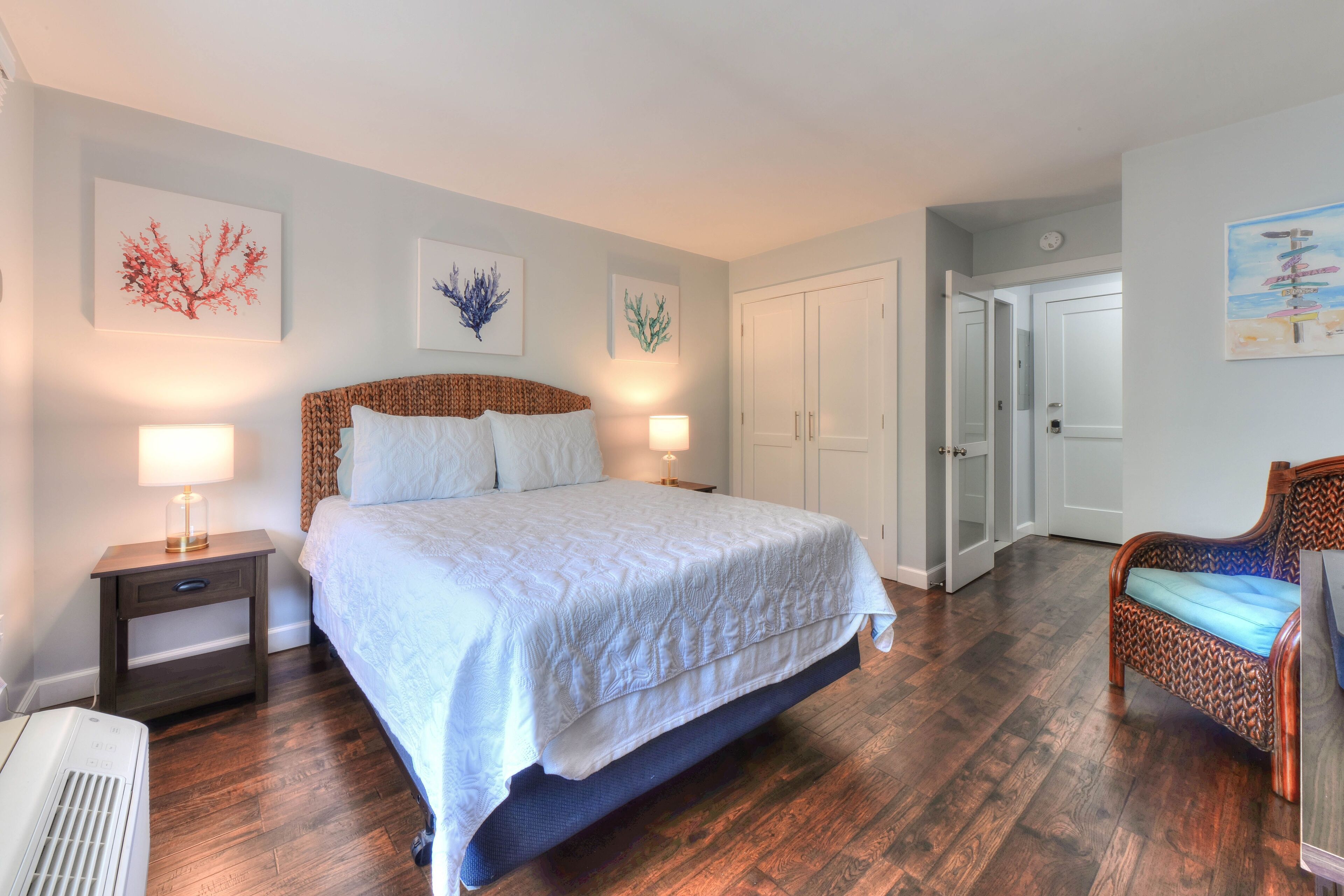 Gorgeous  renovated property in town & walking distance to the beach & shops