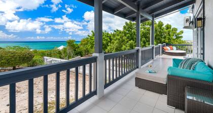 Beautiful, Spacious two bedroom Ocean View Villa