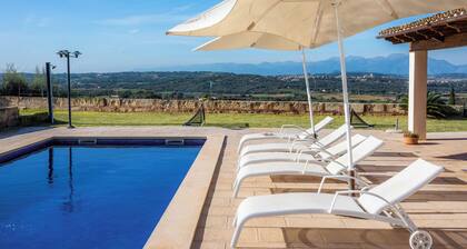 Floor with spectacular views, very bright, pool, BBQ, private solarium.